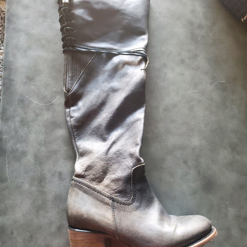 Freebird Boots - Picture 1 of 3